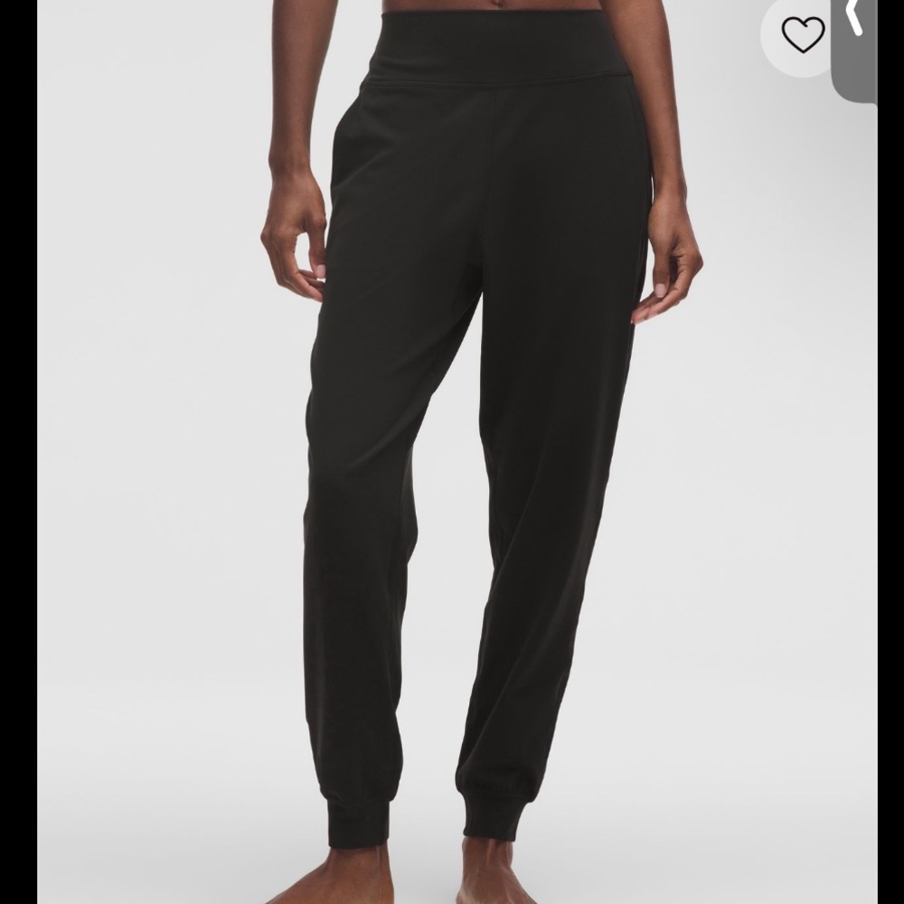 Black lululemon align joggers